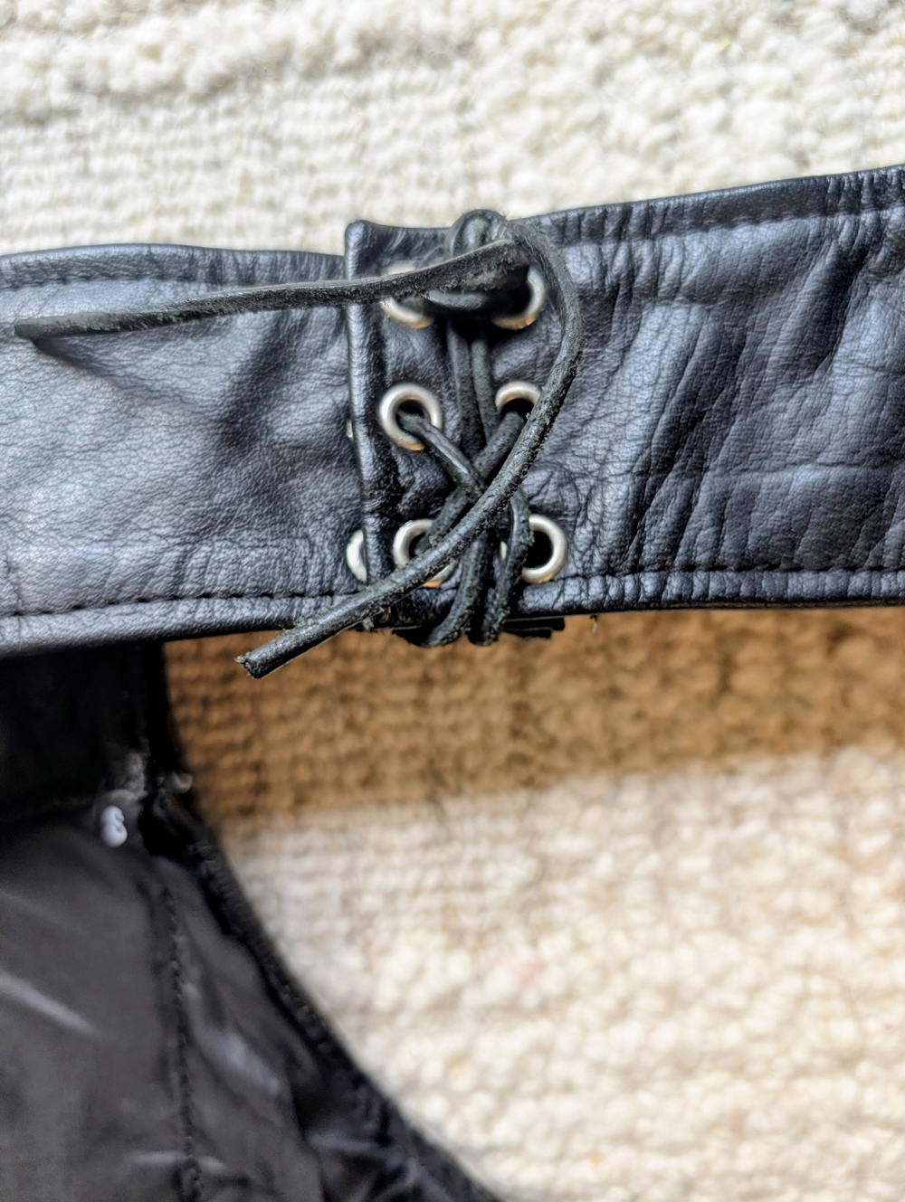 Interstate Leather Riding Chaps - Picture 6 of 9